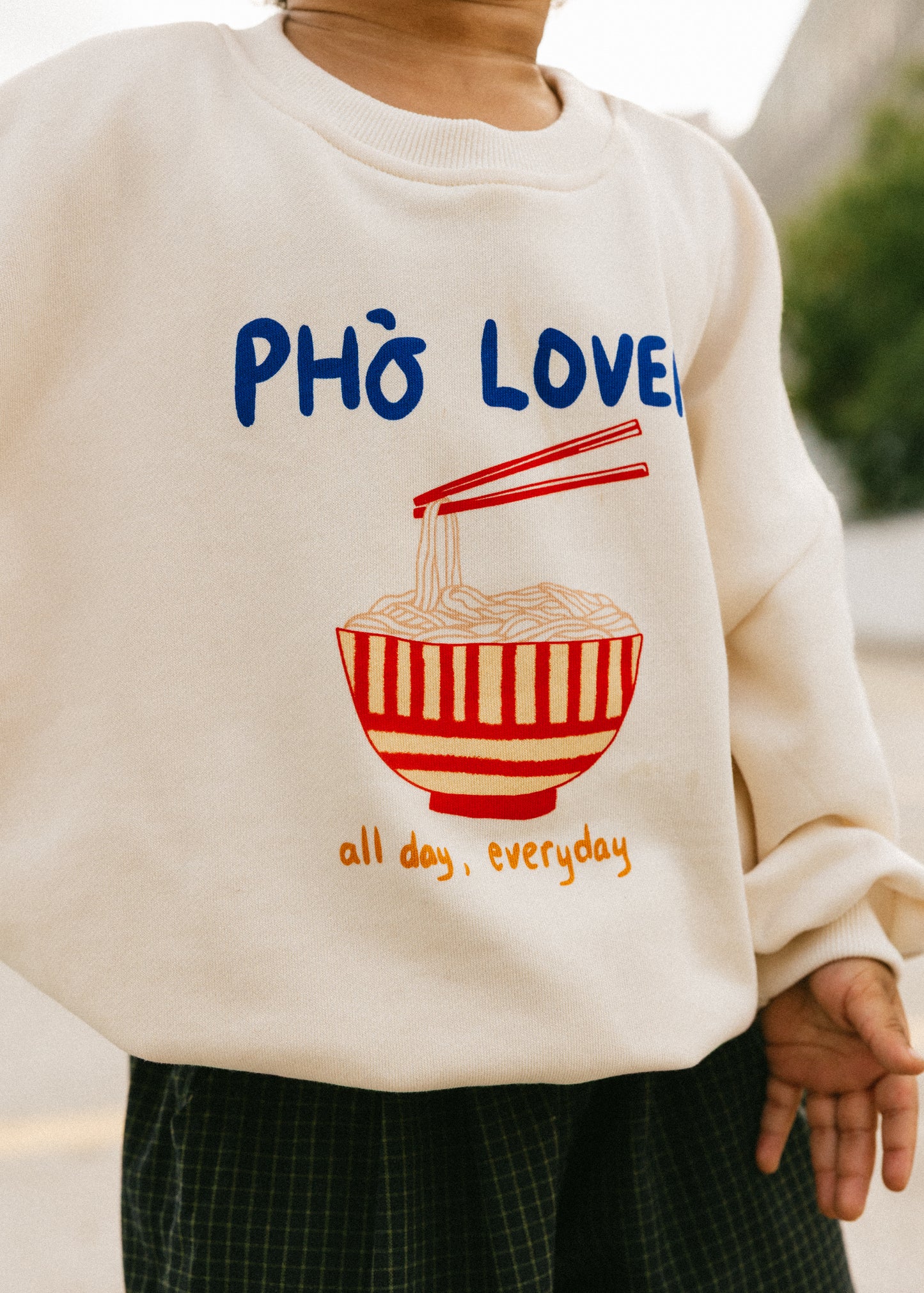 Graphic Crewneck- Phò Lover