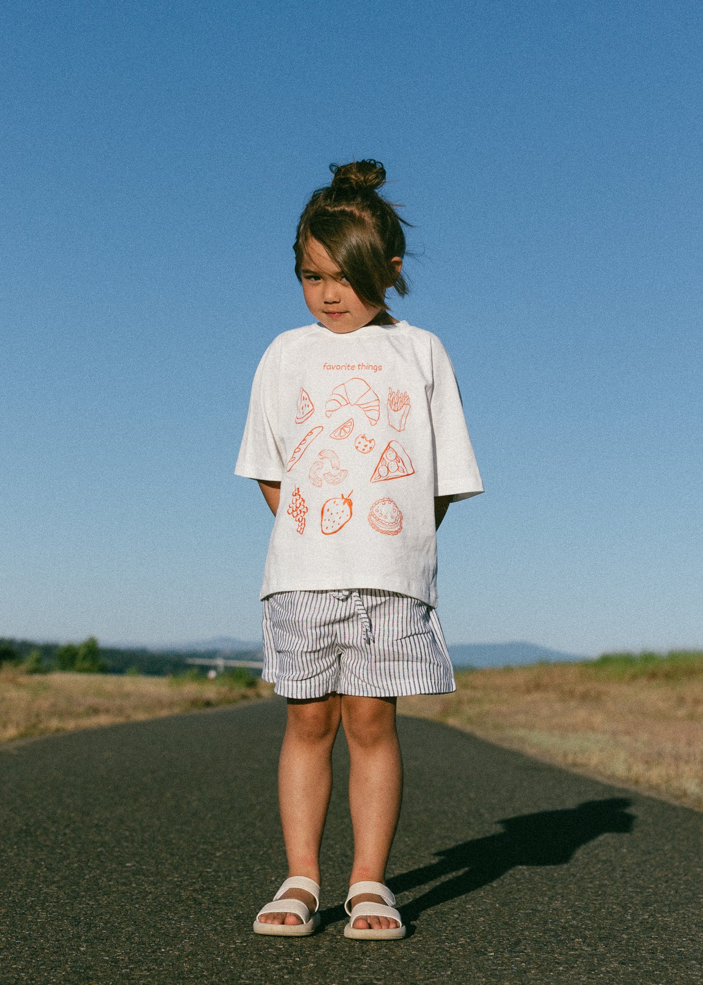 Graphic Tee- Favorite Things