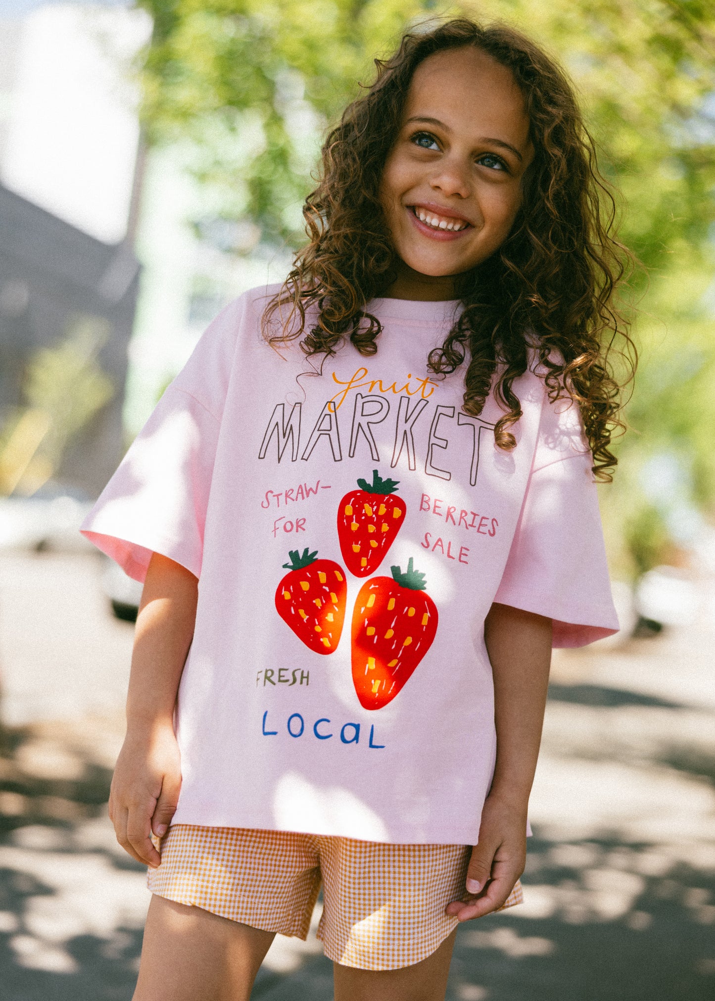 Oversized Graphic Tee- Fruit Market- Pink